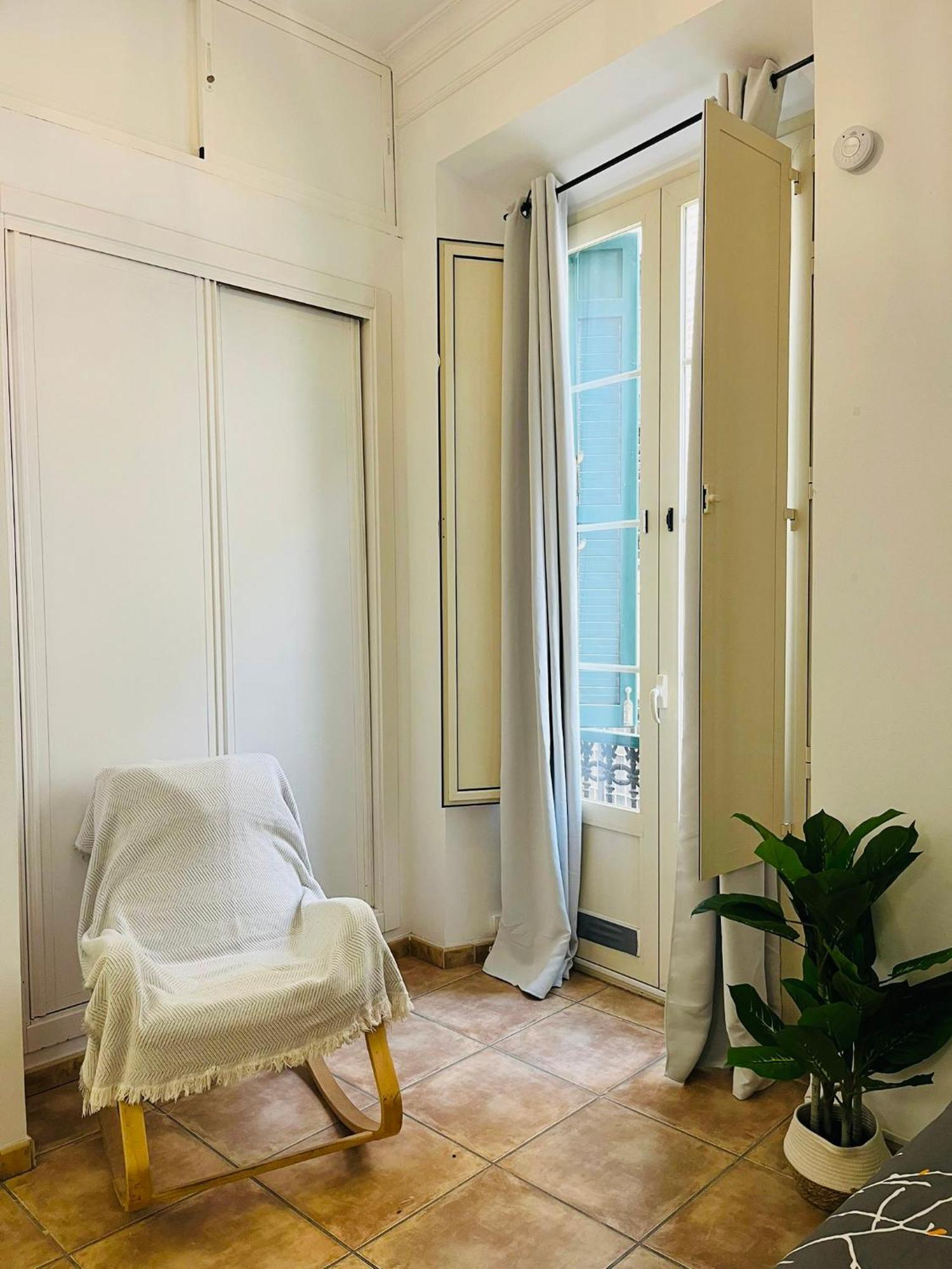 Malak-Rooms Malaga Exterior photo