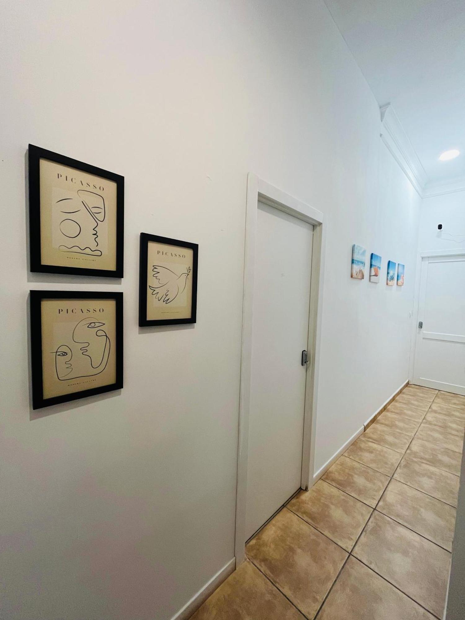 Malak-Rooms Malaga Exterior photo